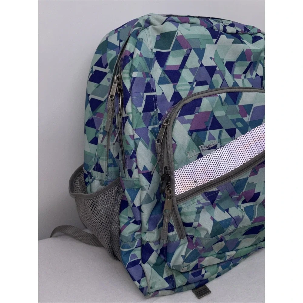 LL Bean Kids Deluxe Book Pack 37L Weatherproof Periwinkle Sky Chevron Backpack